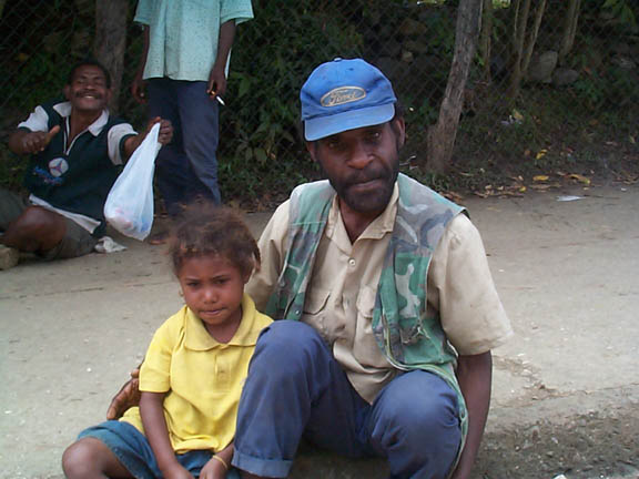 Kundiawa man and child