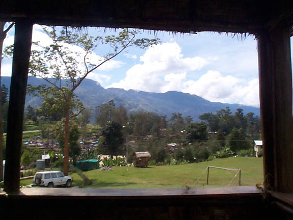 Kundiawa staffroom view