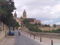 Sergovia street to catedral